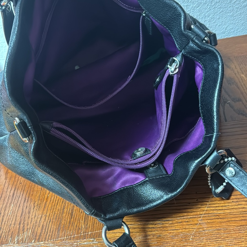 Black leather coach purse - Picture 3 of 5